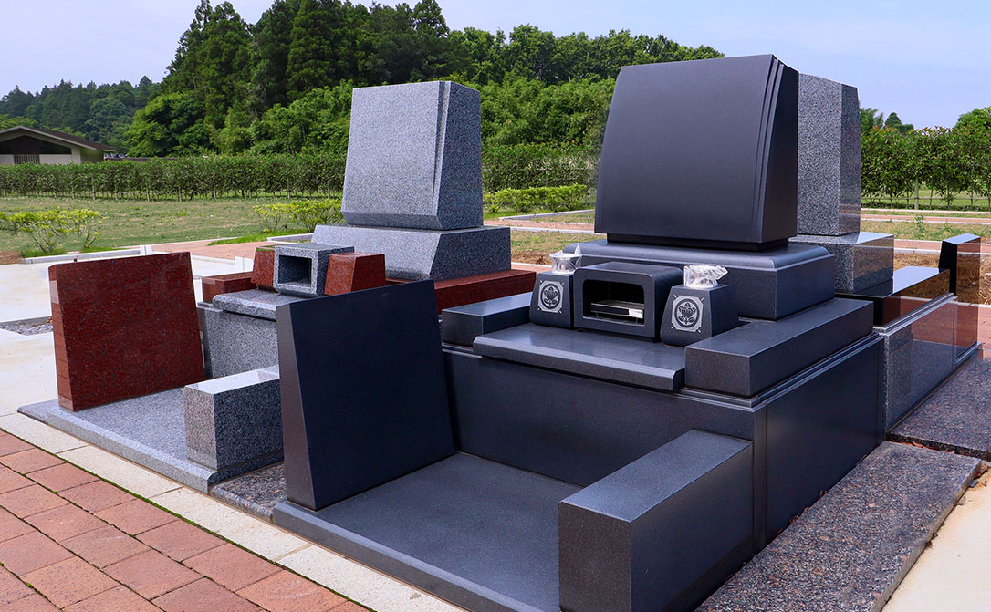 石材の表面仕上げにレザーの風合い