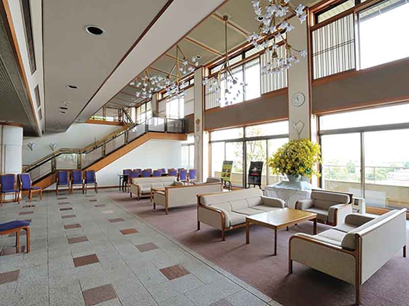 白蓮華1Fロビー